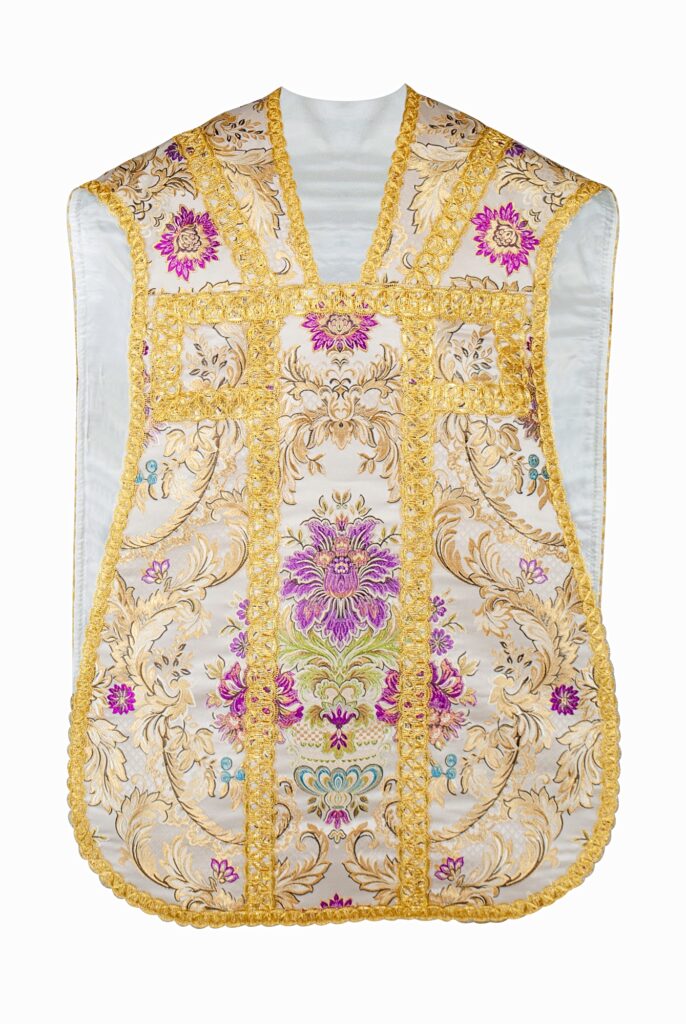 Roman Chasuble Romans Chasubles And Laboratorio Gruppo Liturgico